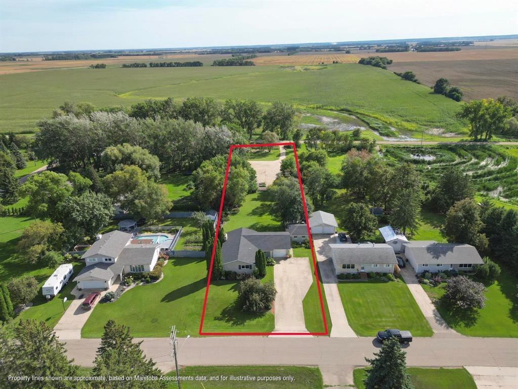 74 Maple Street, Macgregor, Manitoba  R0H 0R0 - Photo 43 - 202623003