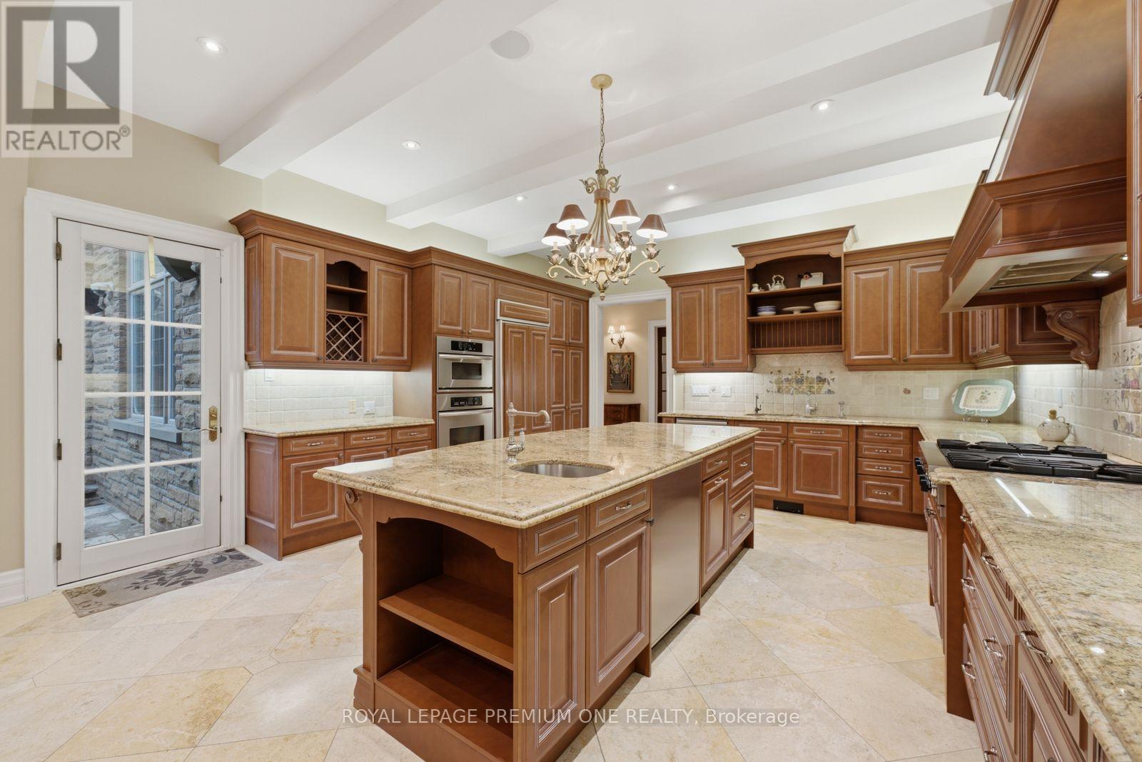 36 Northfield Court, Vaughan, Ontario  L0J 1C0 - Photo 14 - N13782136