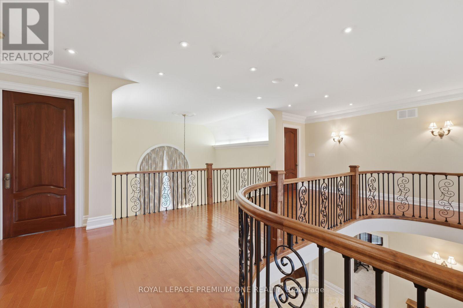 36 Northfield Court, Vaughan, Ontario  L0J 1C0 - Photo 19 - N13782136