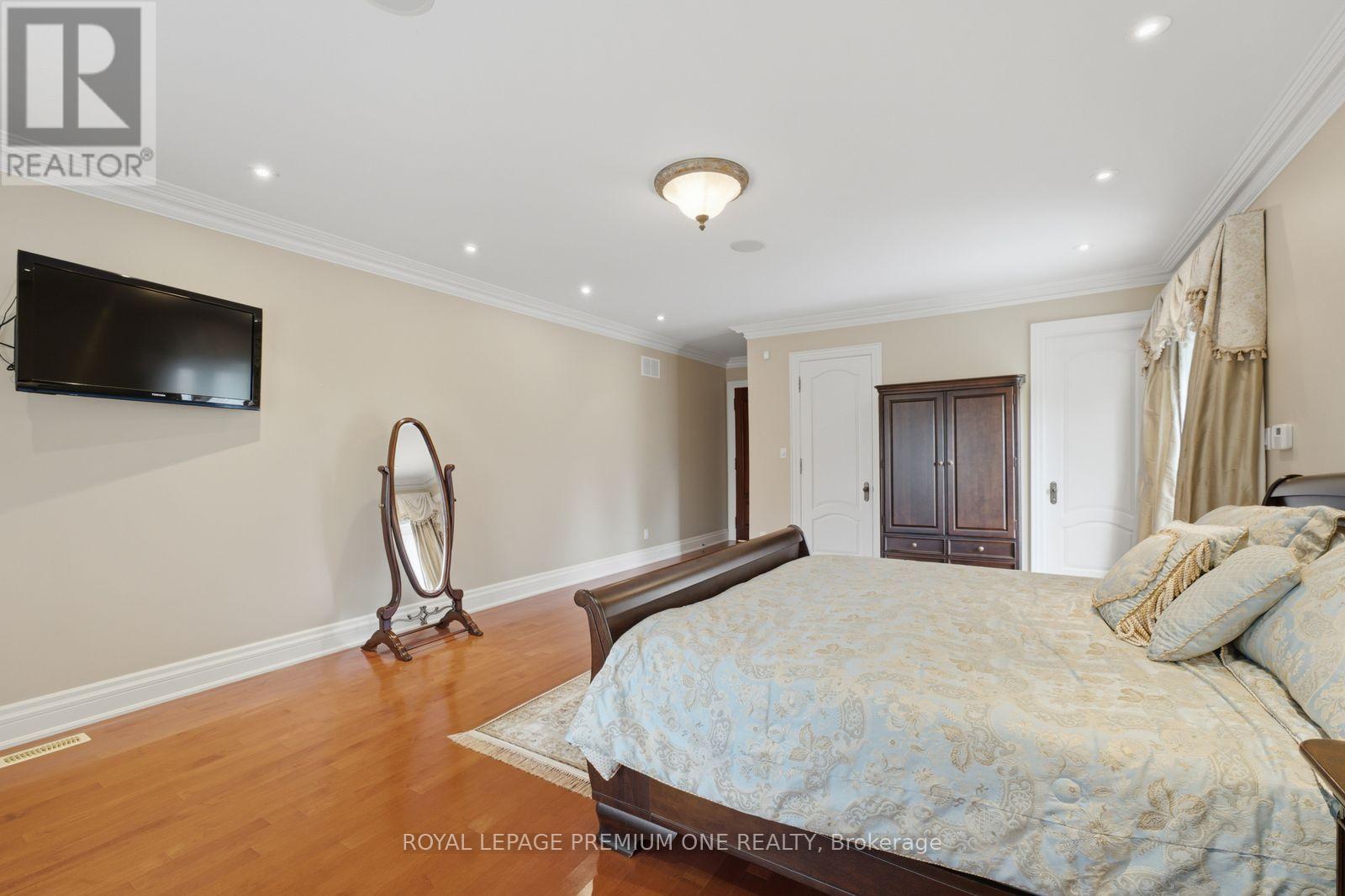 36 Northfield Court, Vaughan, Ontario  L0J 1C0 - Photo 20 - N13782136