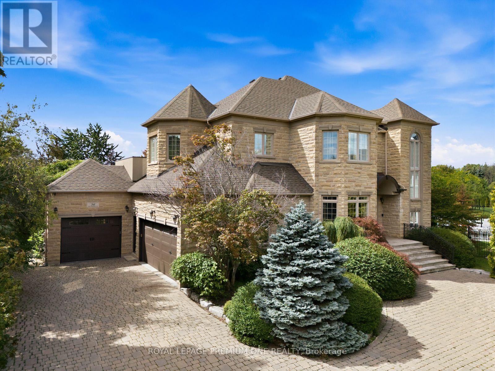 36 Northfield Court, Vaughan, Ontario  L0J 1C0 - Photo 4 - N13782136