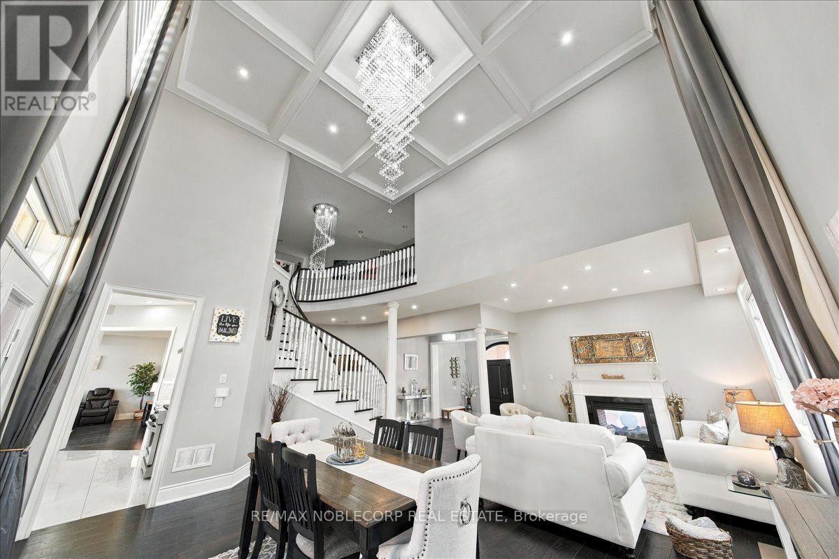 15 Degrey Drive, Brampton, Ontario  L6P 3T6 - Photo 13 - W13782454