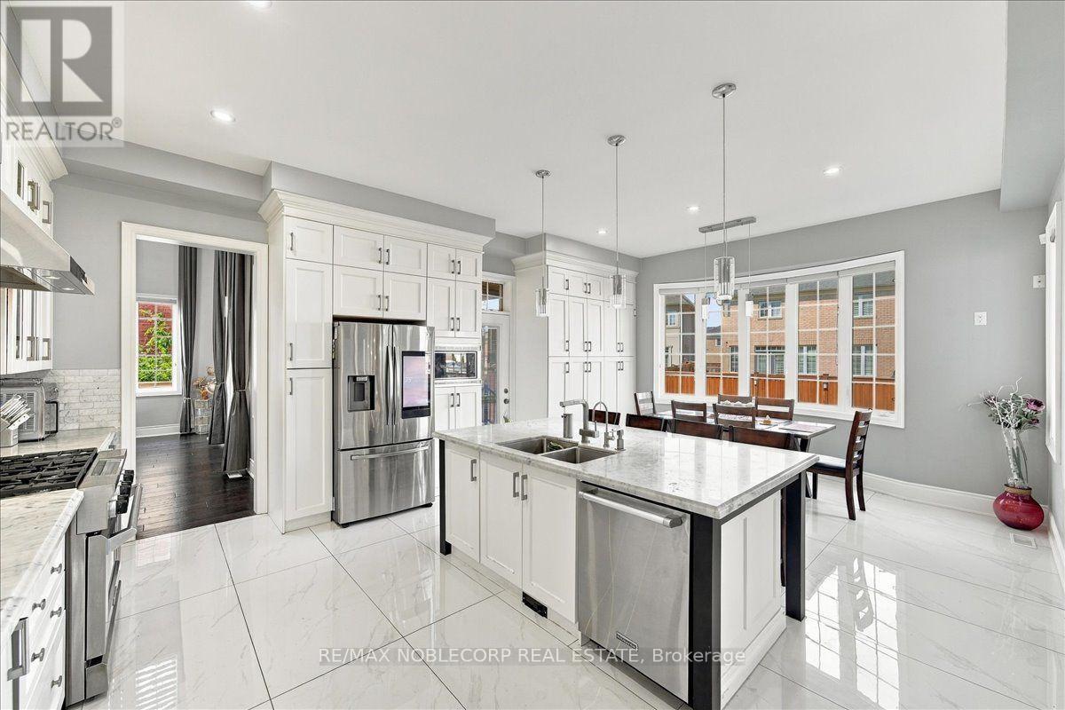 15 Degrey Drive, Brampton, Ontario  L6P 3T6 - Photo 18 - W13782454