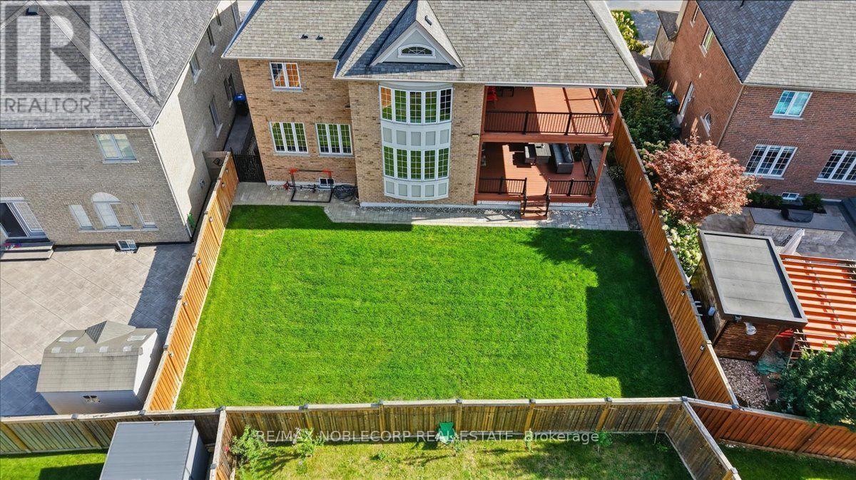 15 Degrey Drive, Brampton, Ontario  L6P 3T6 - Photo 48 - W13782454