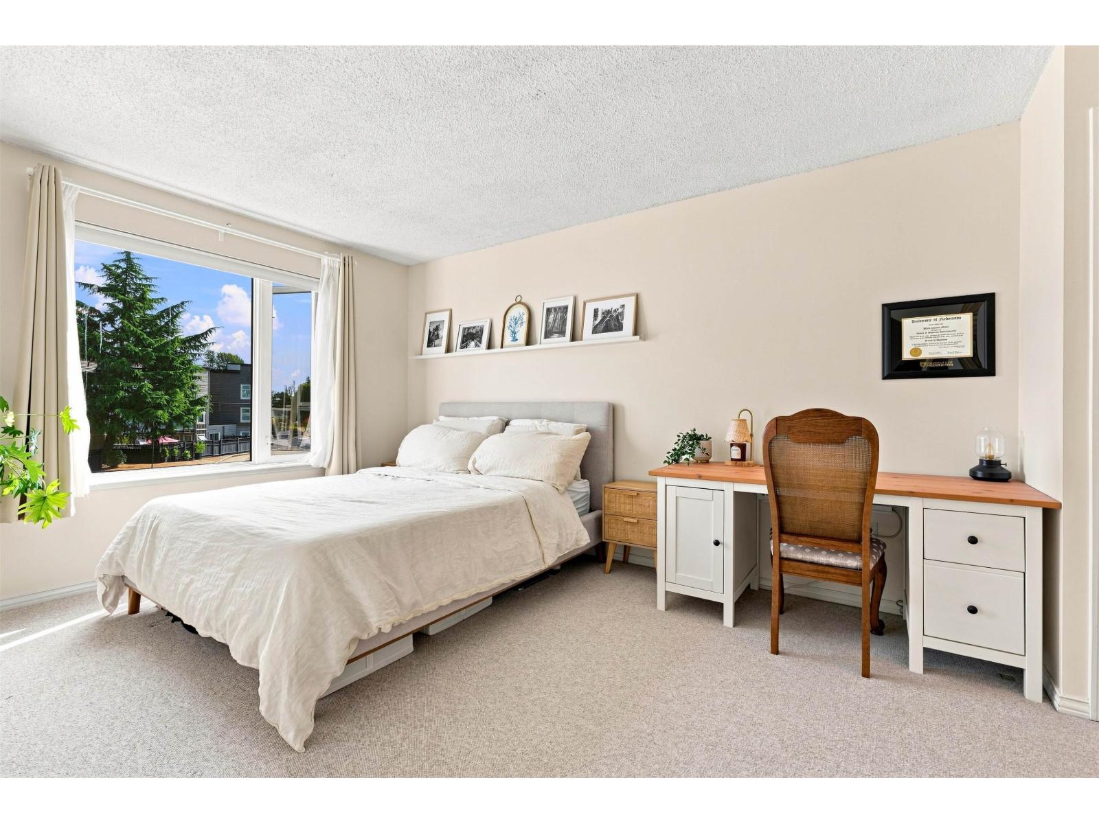 203 1840 E Southmere Crescent, Surrey, British Columbia  V4A 9C5 - Photo 10 - R3165212