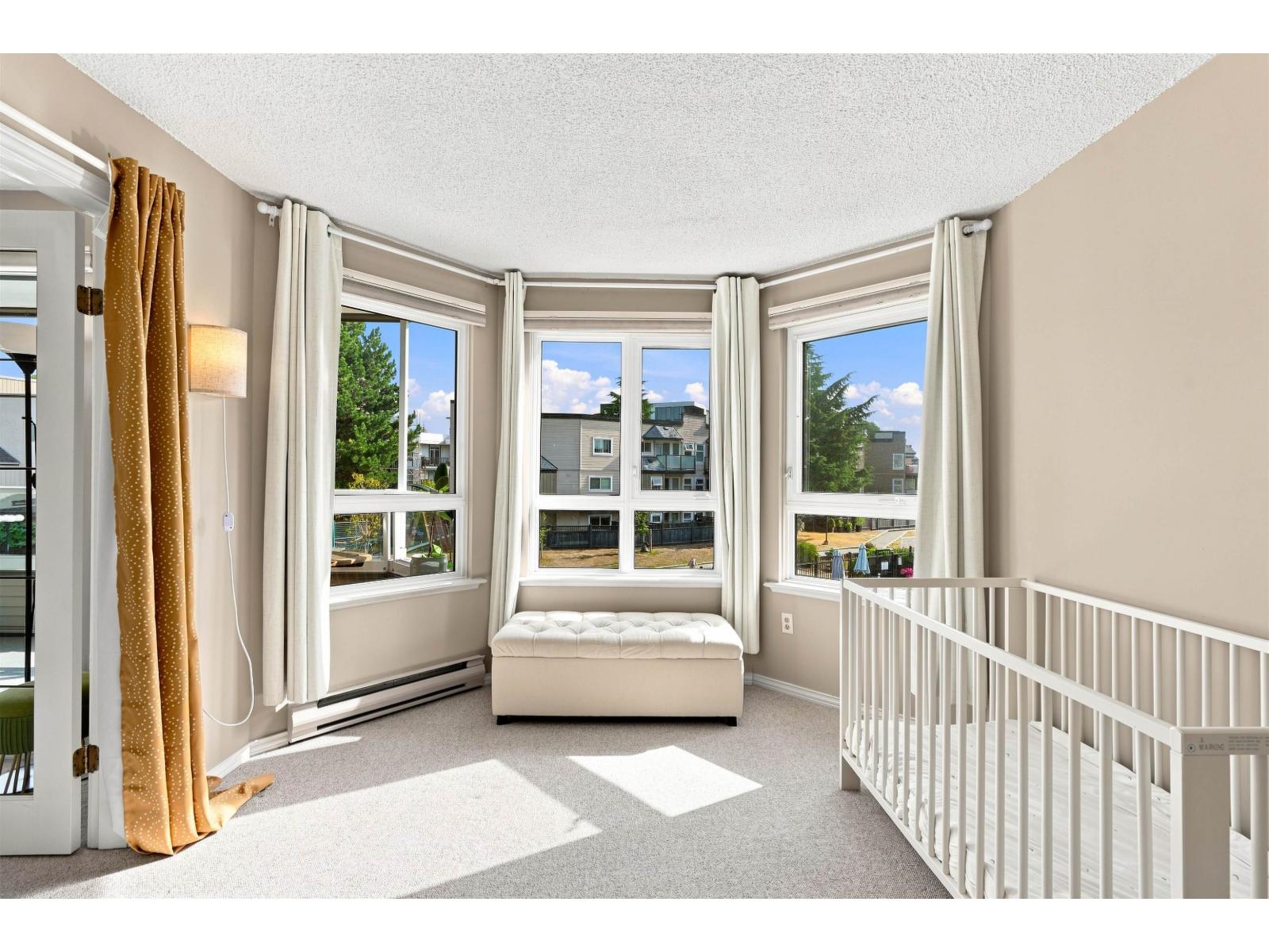203 1840 E Southmere Crescent, Surrey, British Columbia  V4A 9C5 - Photo 17 - R3165212