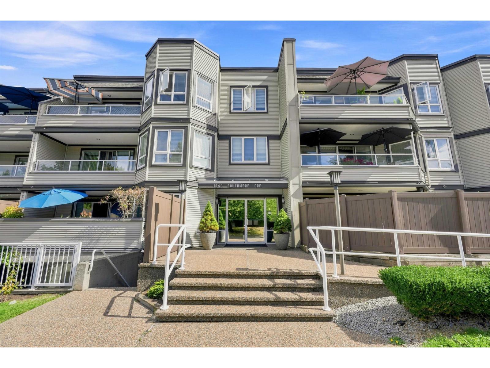203 1840 E Southmere Crescent, Surrey, British Columbia  V4A 9C5 - Photo 32 - R3165212