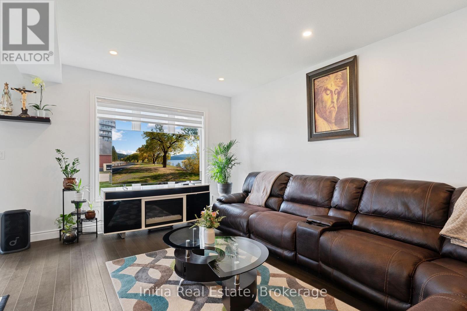 1589 Henrica Avenue, London North, Ontario  N6G 0Y1 - Photo 10 - X13782386