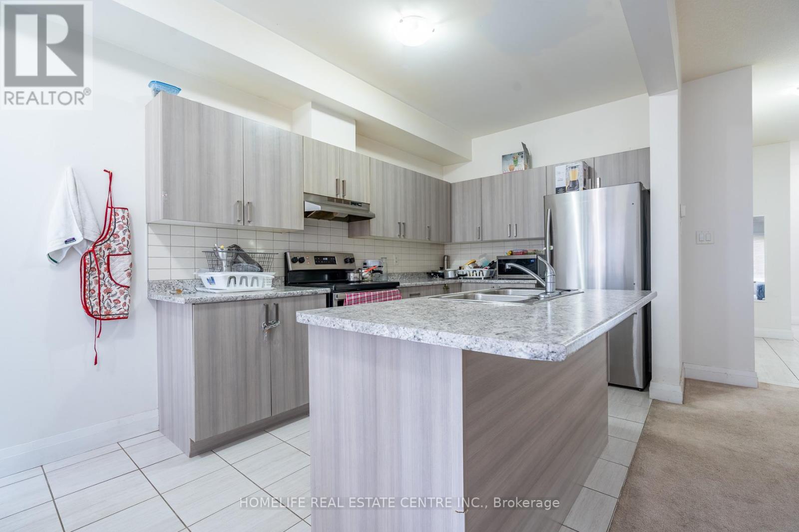6691 Cropp Street, Niagara Falls, Ontario  L2E 0B7 - Photo 11 - X13782414