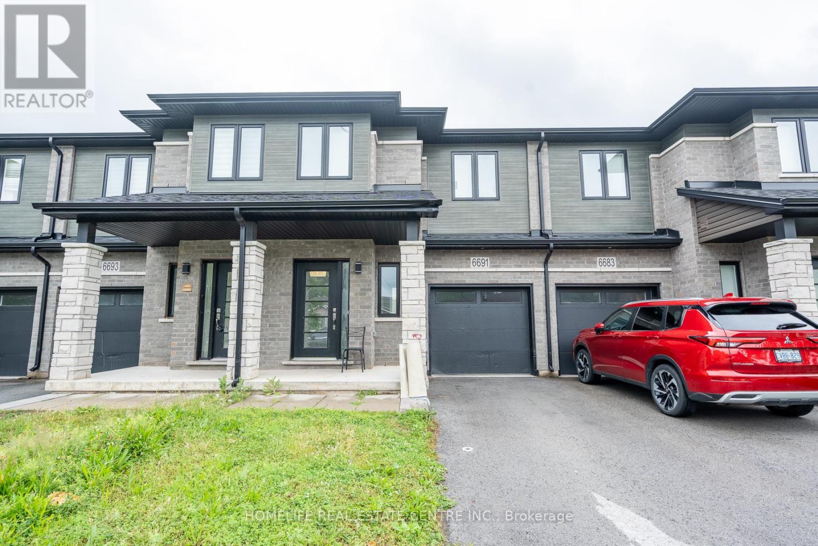 6691 Cropp Street, Niagara Falls, Ontario  L2E 0B7 - Photo 3 - X13782414