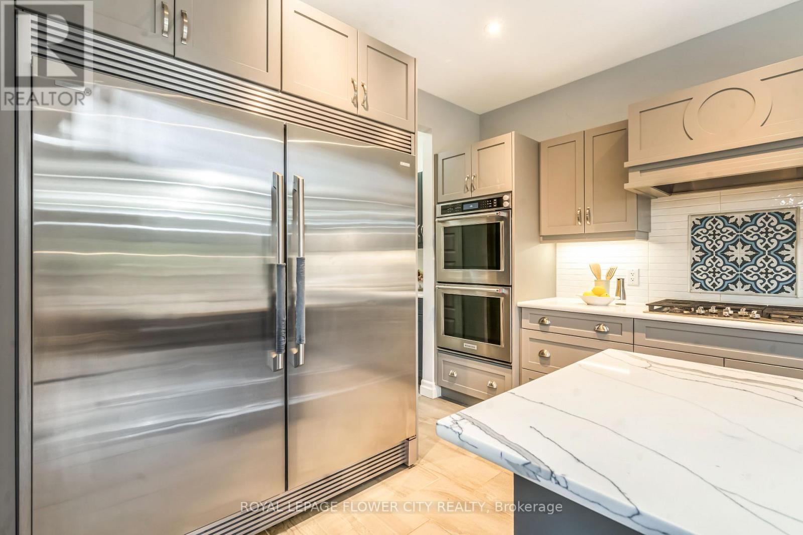 2551 Terry Fox Court, Strathroy-Caradoc, Ontario  N0L 1W0 - Photo 25 - X13782484