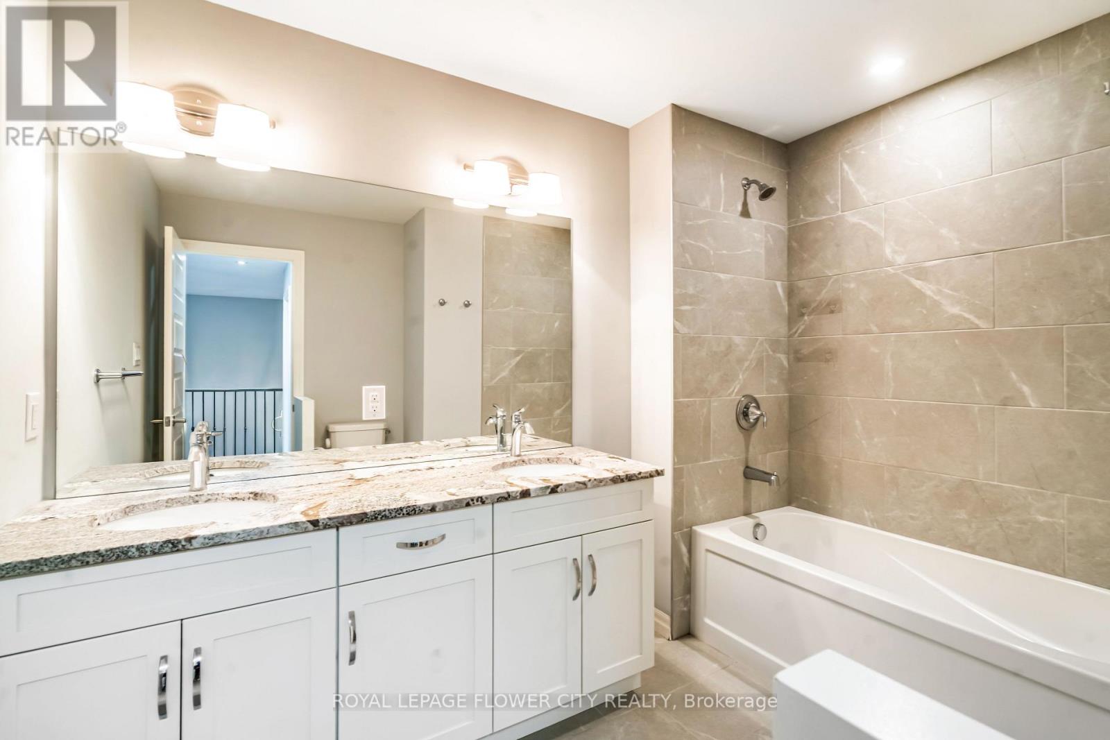 2551 Terry Fox Court, Strathroy-Caradoc, Ontario  N0L 1W0 - Photo 45 - X13782484