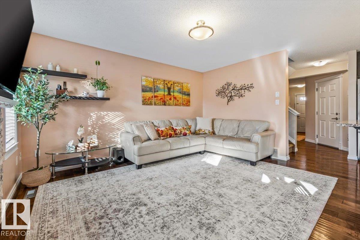 9518 Simpson Co Nw, Edmonton, Alberta  T6R 0T8 - Photo 12 - E4507779