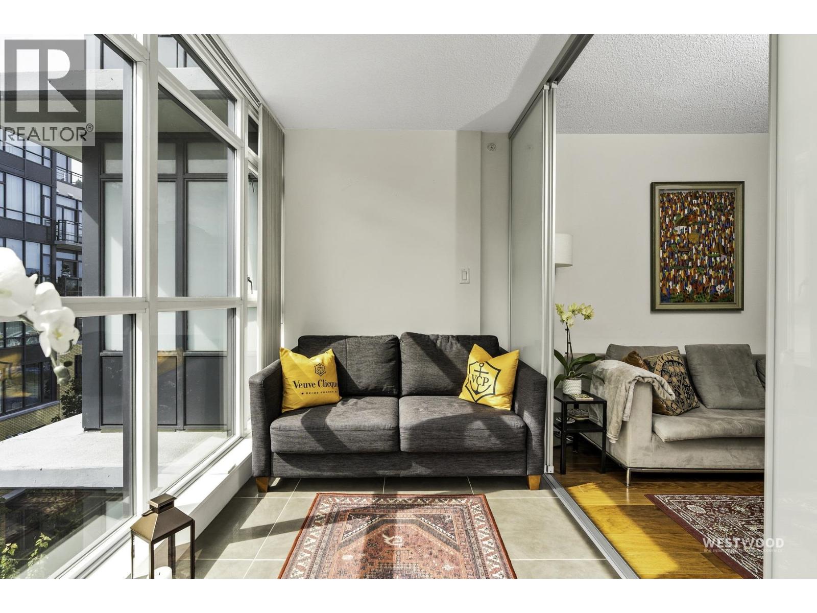 661 2080 W Broadway, Vancouver, British Columbia  V6J 0C7 - Photo 15 - R3164285