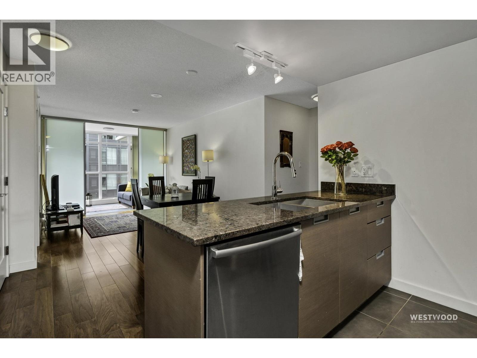 661 2080 W Broadway, Vancouver, British Columbia  V6J 0C7 - Photo 7 - R3164285