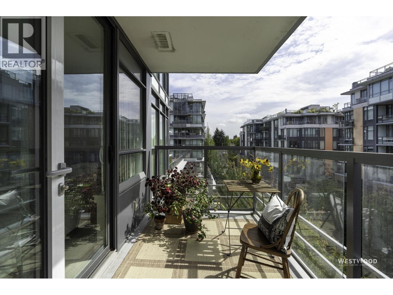 661 2080 W Broadway, Vancouver, British Columbia  V6J 0C7 - Photo 13 - R3164285