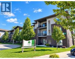5840 NEWMAN BOULEVARD Unit# 306, LaSalle, Ontario
