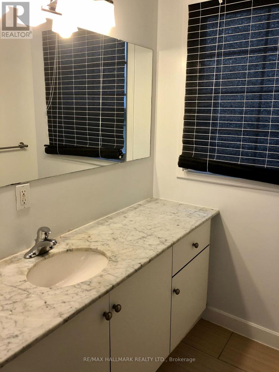 Gt9 - 539 Jarvis Street, Toronto, Ontario  M4Y 2H7 - Photo 14 - C13782348