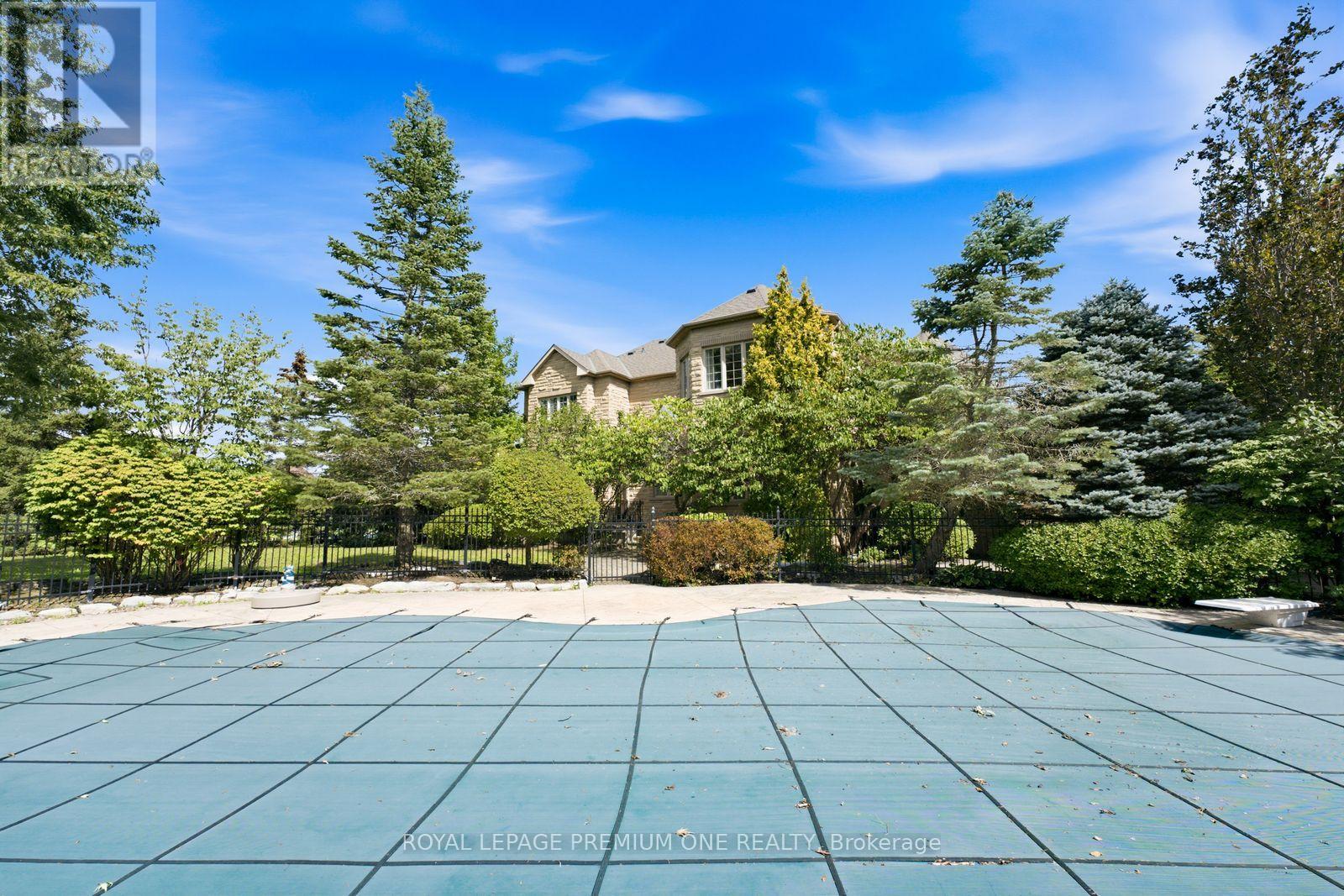 36 Northfield Court, Vaughan, Ontario  L0J 1C0 - Photo 38 - N13782136