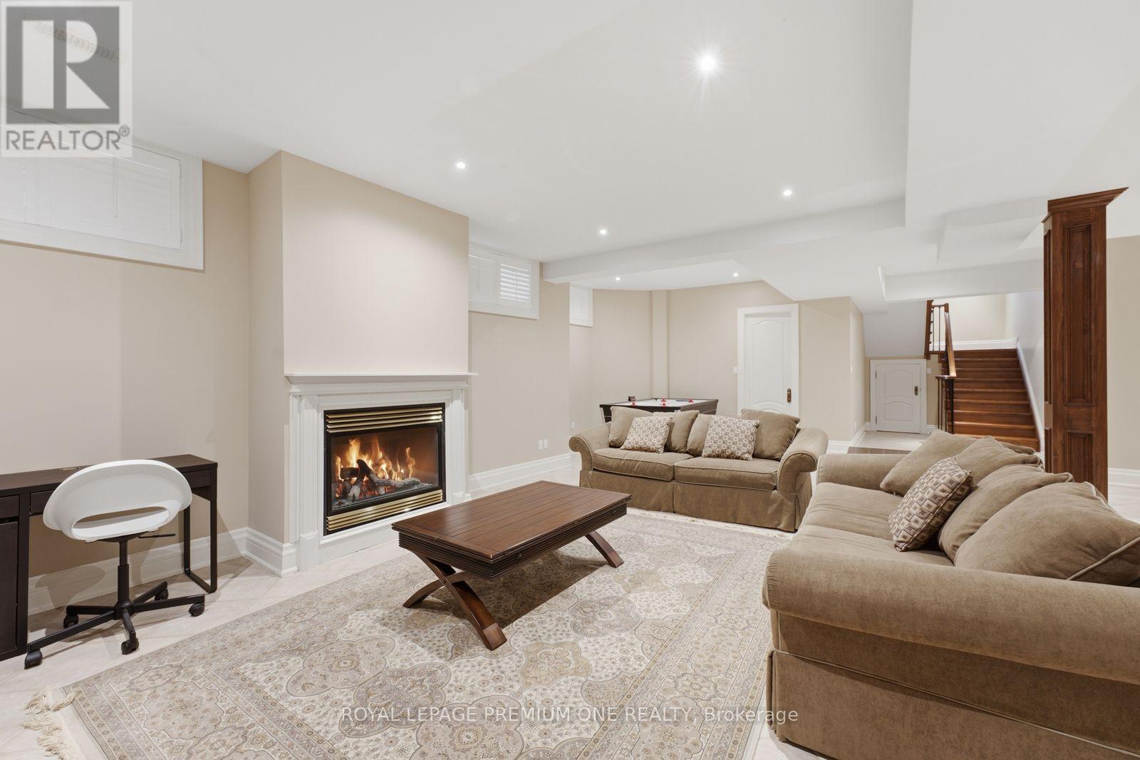 36 Northfield Court, Vaughan, Ontario  L0J 1C0 - Photo 28 - N13782136