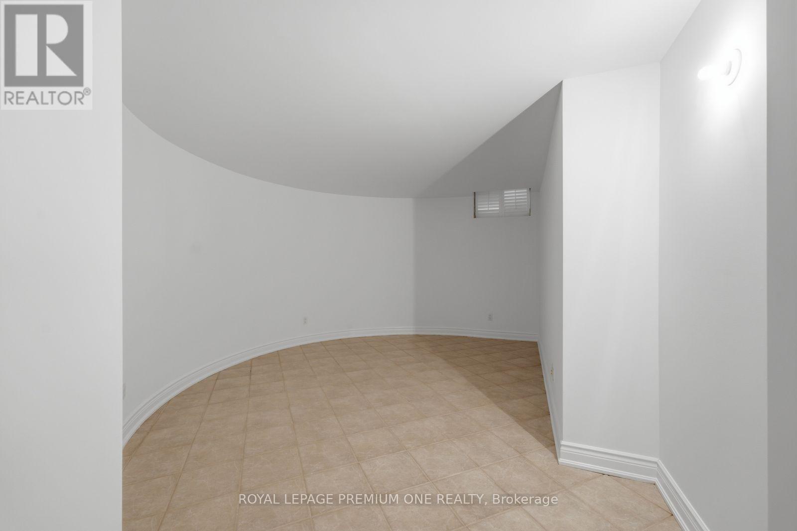 36 Northfield Court, Vaughan, Ontario  L0J 1C0 - Photo 33 - N13782136