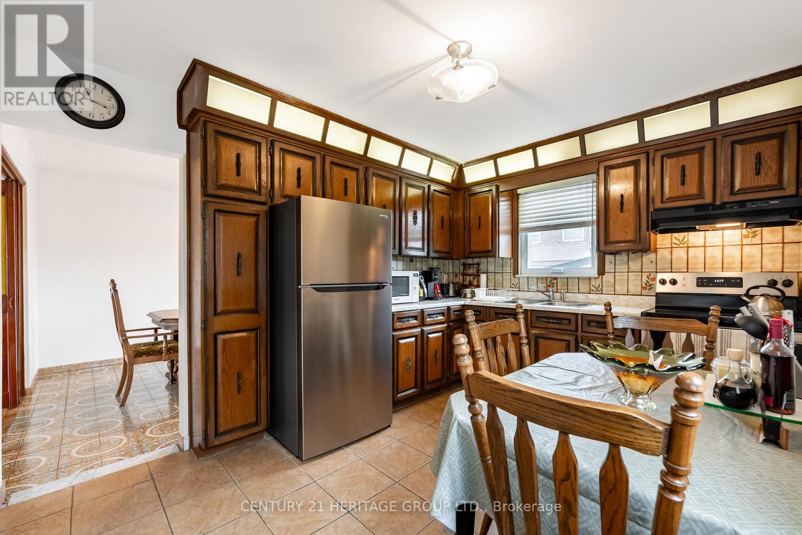 19 Lantos Court, Toronto, Ontario  M3M 1G4 - Photo 18 - W13479286