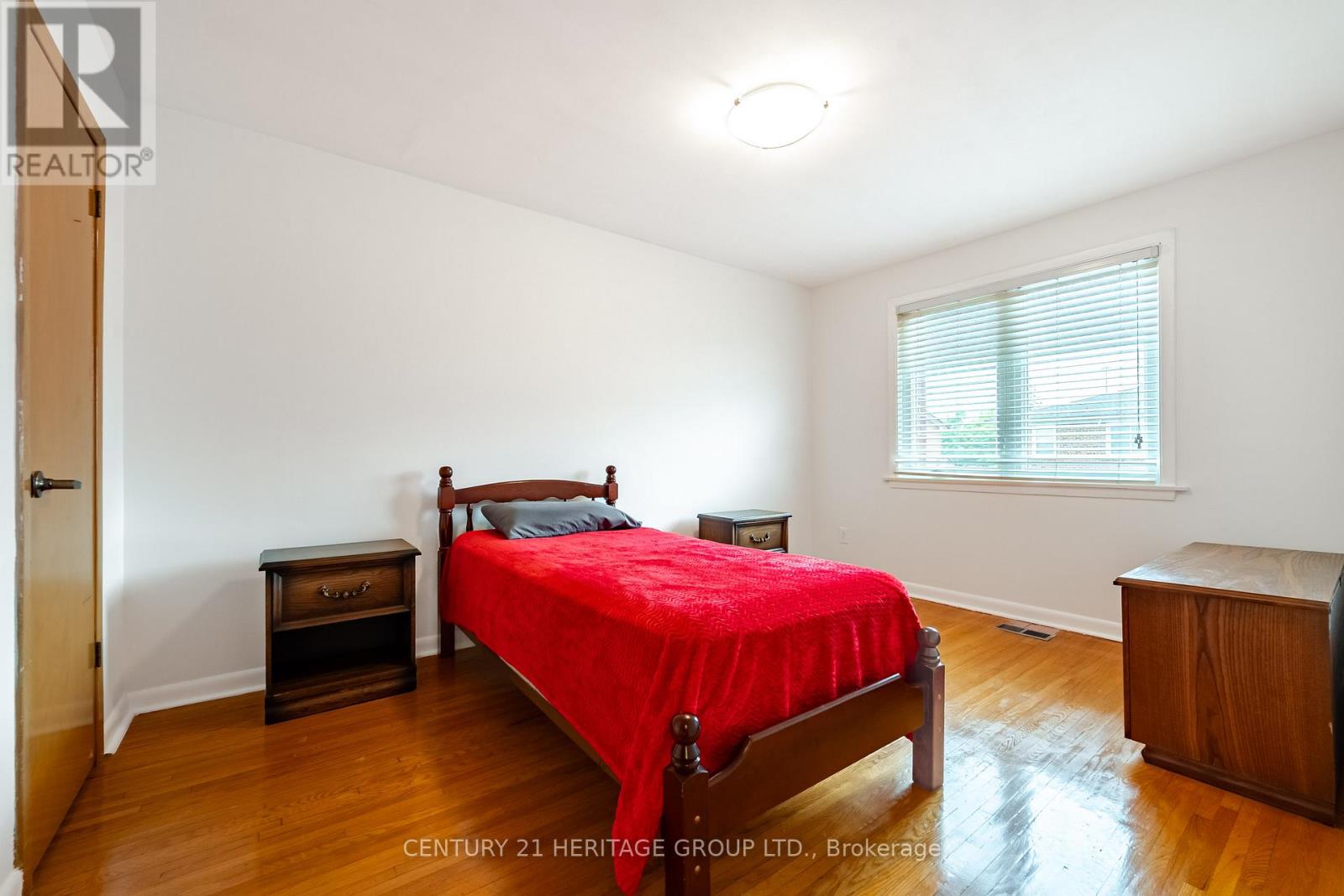 19 Lantos Court, Toronto, Ontario  M3M 1G4 - Photo 24 - W13479286