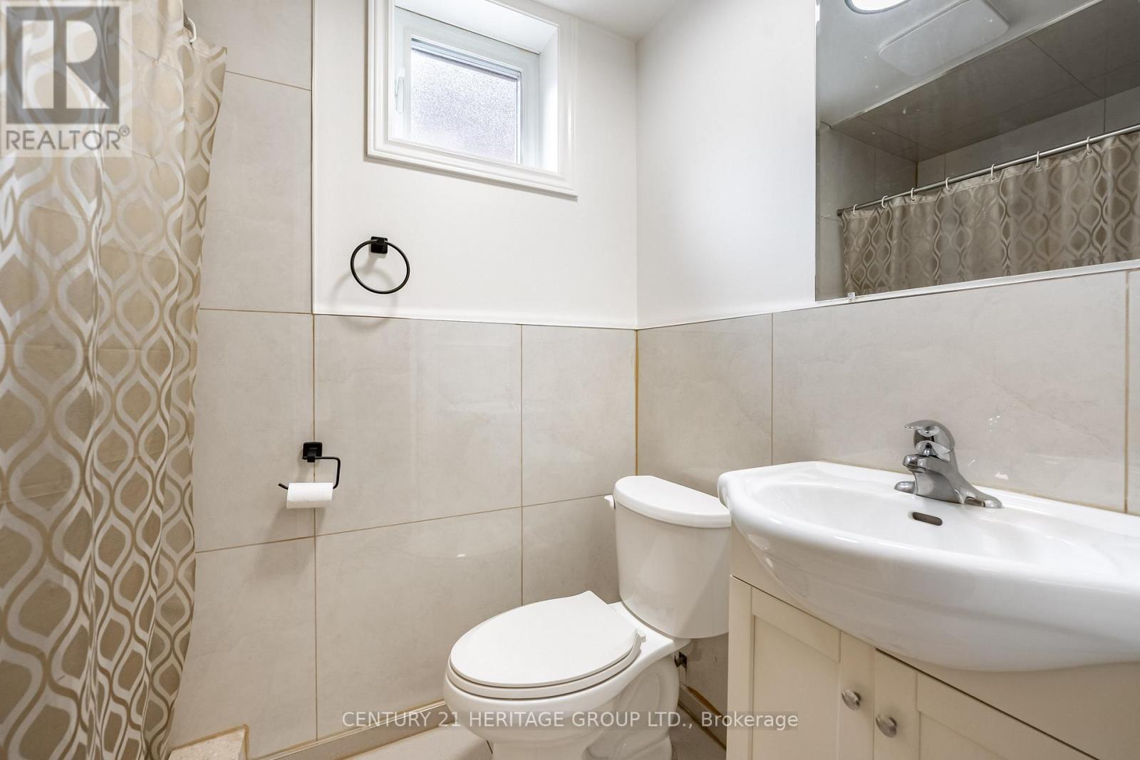 19 Lantos Court, Toronto, Ontario  M3M 1G4 - Photo 42 - W13479286