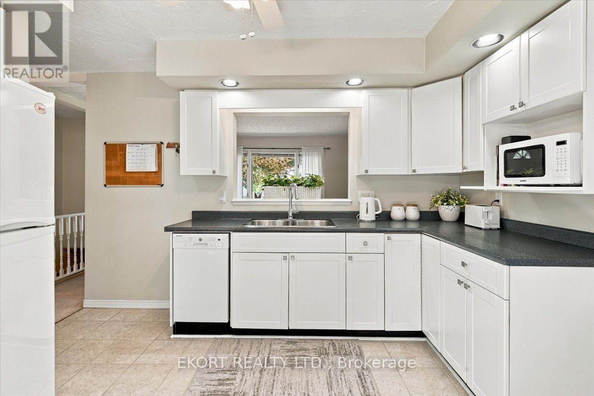 13 Montgomery Boulevard, Belleville, Ontario  K8N 1J1 - Photo 10 - X13782678
