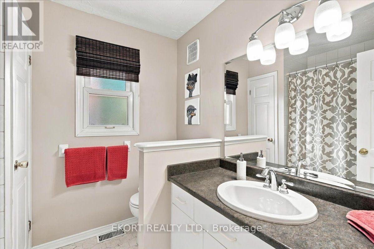13 Montgomery Boulevard, Belleville, Ontario  K8N 1J1 - Photo 18 - X13782678