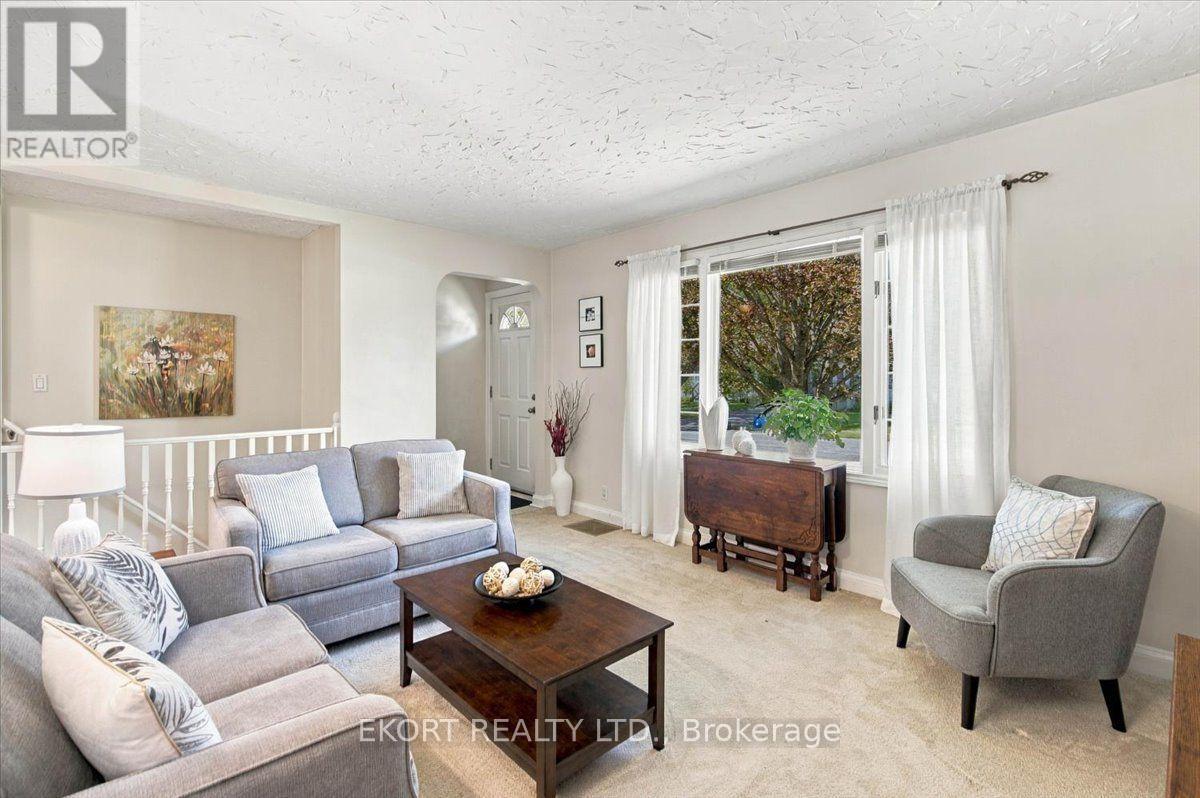 13 Montgomery Boulevard, Belleville, Ontario  K8N 1J1 - Photo 6 - X13782678