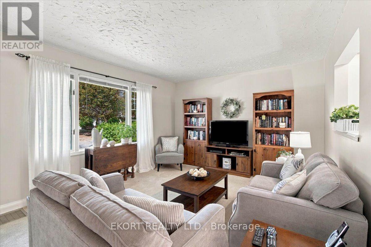 13 Montgomery Boulevard, Belleville, Ontario  K8N 1J1 - Photo 7 - X13782678
