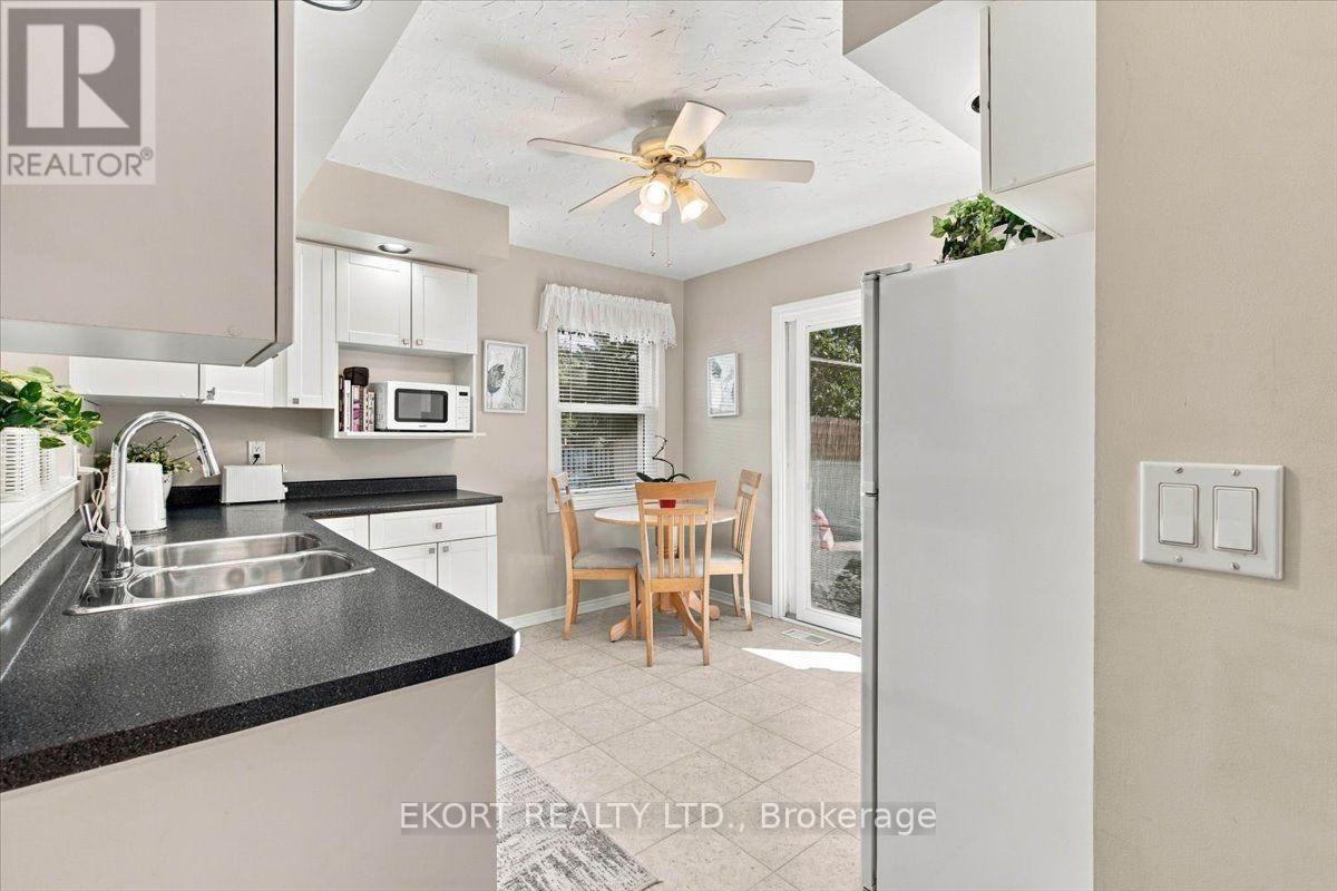 13 Montgomery Boulevard, Belleville, Ontario  K8N 1J1 - Photo 9 - X13782678
