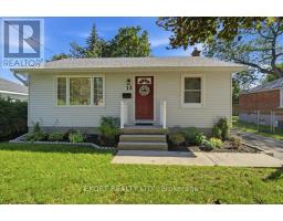 13 MONTGOMERY BOULEVARD, Belleville, Ontario