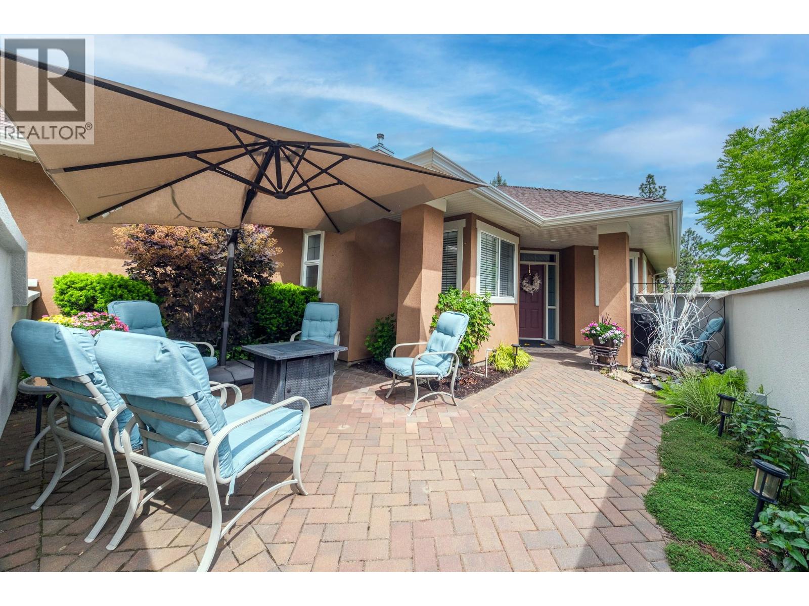 4520 Gallaghers Lookout Unit# 4, Kelowna, BC V1W 3Z8