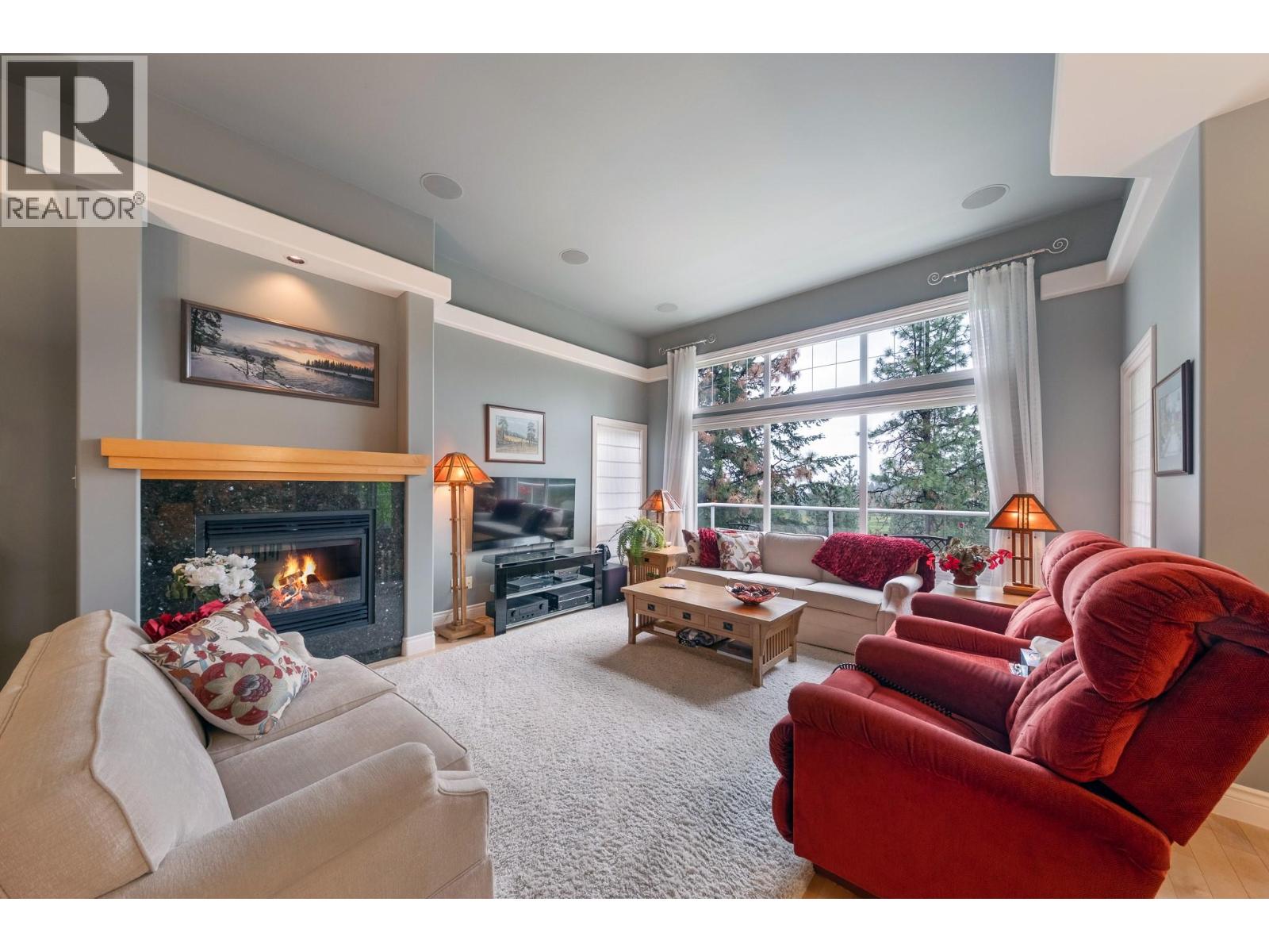 4520 Gallaghers Lookout Unit# 4, Kelowna, BC V1W 3Z8