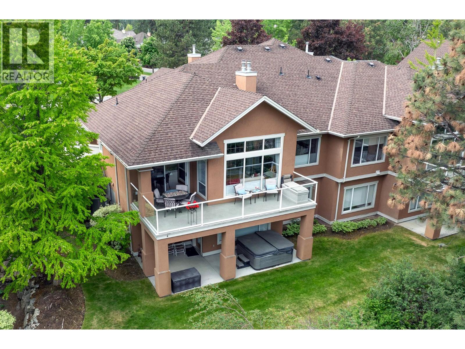 4520 Gallaghers Lookout Unit# 4, Kelowna, BC V1W 3Z8