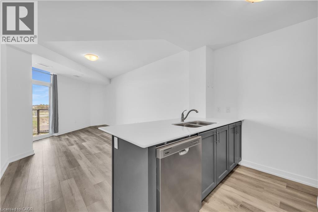 10 Mallard Trail Unit# 526, Waterdown, Ontario  L8B 2A7 - Photo 7 - 40863323