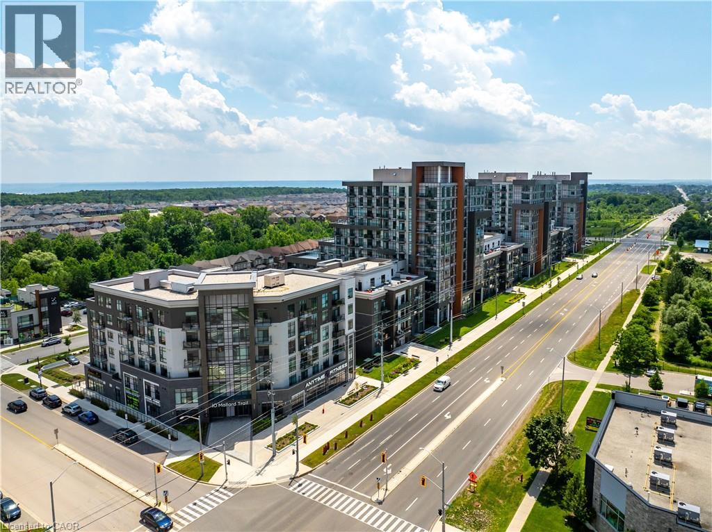 10 Mallard Trail Unit# 526, Waterdown, Ontario  L8B 2A7 - Photo 3 - 40863323