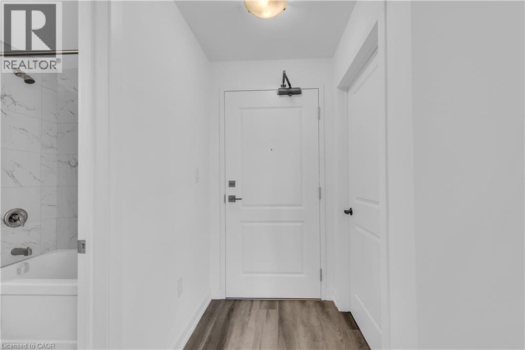 10 Mallard Trail Unit# 526, Waterdown, Ontario  L8B 2A7 - Photo 18 - 40863323