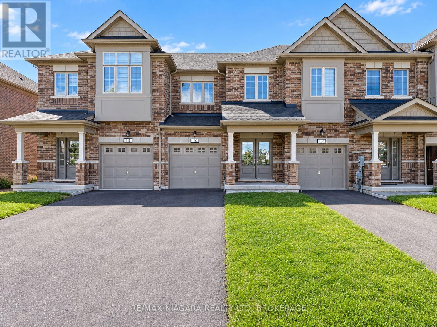 109 SAPPHIRE WAY