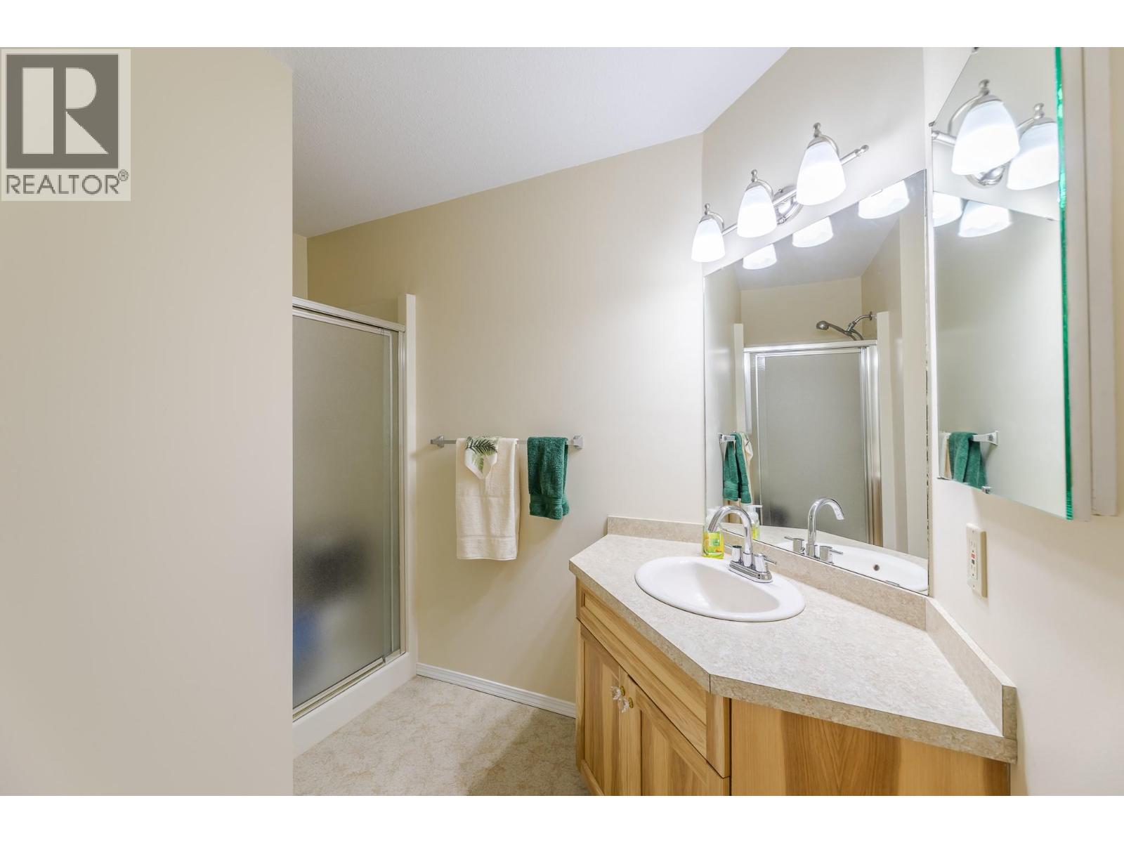 11121 Scott Street Unit# 10, Summerland, BC V0H 1Z0