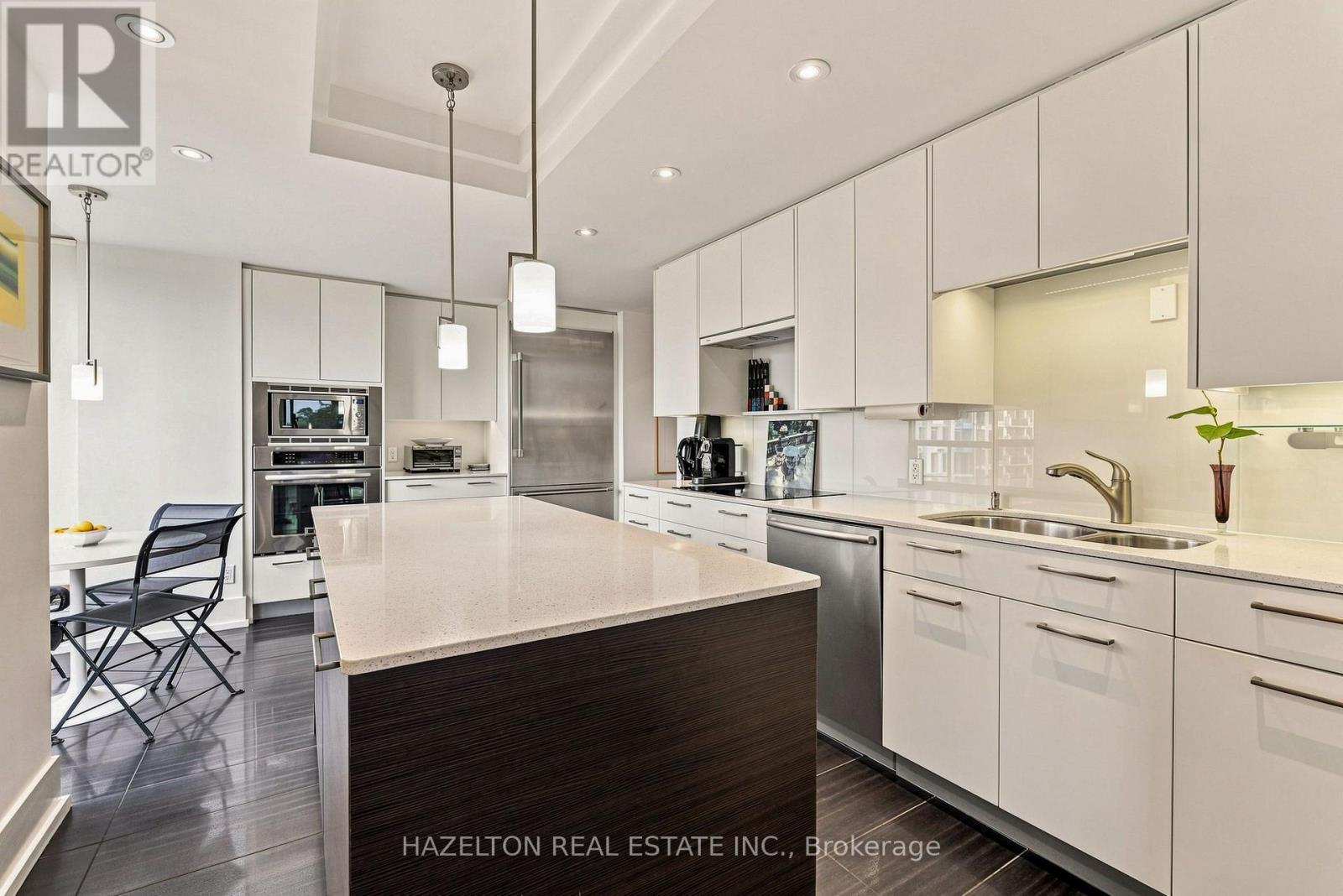 605 - 4 Lowther Avenue, Toronto, Ontario  M5R 1C6 - Photo 17 - C13782722