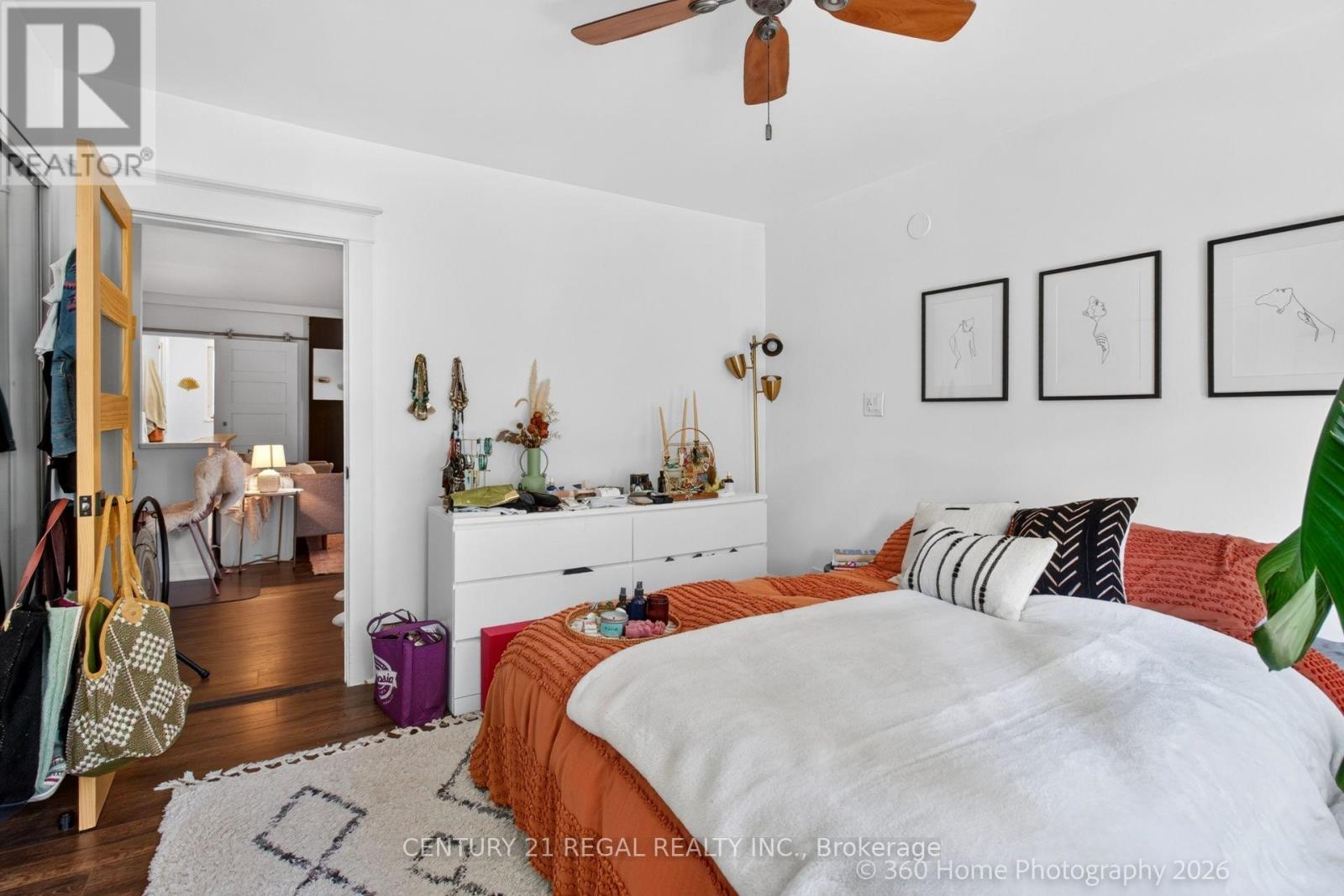 2nd Fl - 36 West Lynn Avenue, Toronto, Ontario  M4C 3V8 - Photo 11 - E13782574
