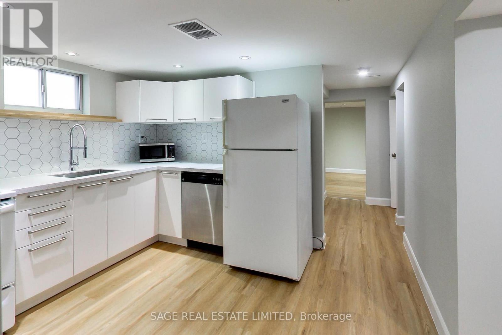 Lower - 2505 Gerrard Street E, Toronto, Ontario  M1N 1W7 - Photo 4 - E13782734