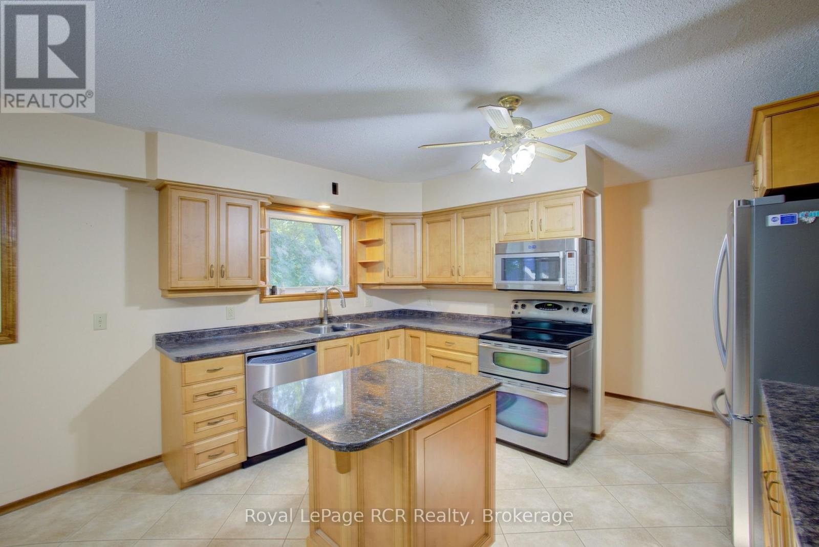 114 Preston Street S, Wellington North, Ontario N0G 1A0 - Photo 15 - X13782618