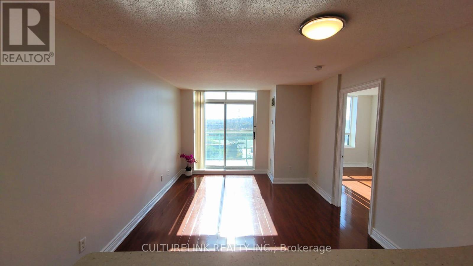 Ph 5 - 39 Oneida Crescent, Richmond Hill (Langstaff), Ontario  L4B 4T9 - Photo 11 - N13743340