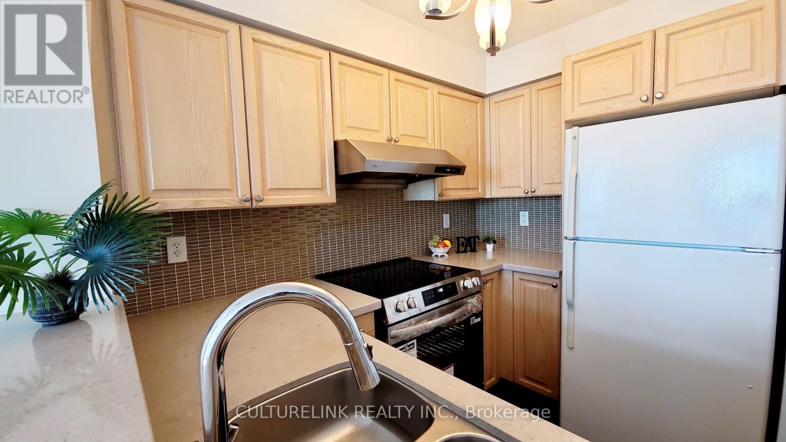 Ph 5 - 39 Oneida Crescent, Richmond Hill (Langstaff), Ontario  L4B 4T9 - Photo 6 - N13743340
