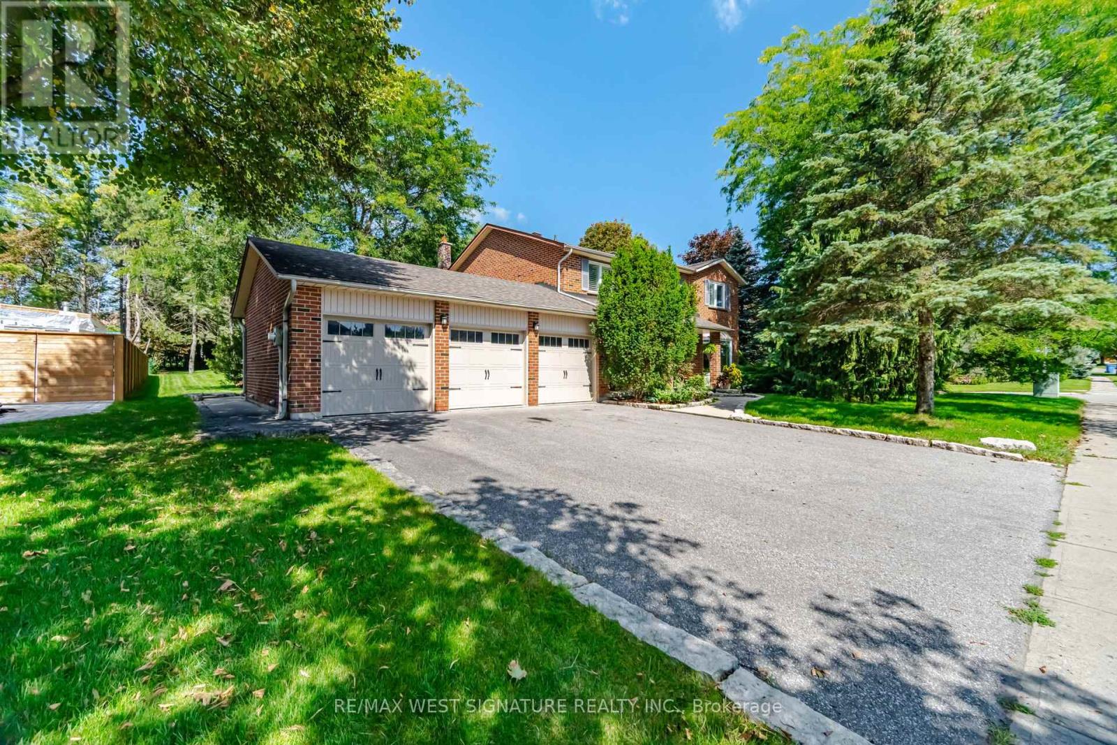 140 Hill Farm Road, King, Ontario L0G 1N0 - Photo 1 - N13782602