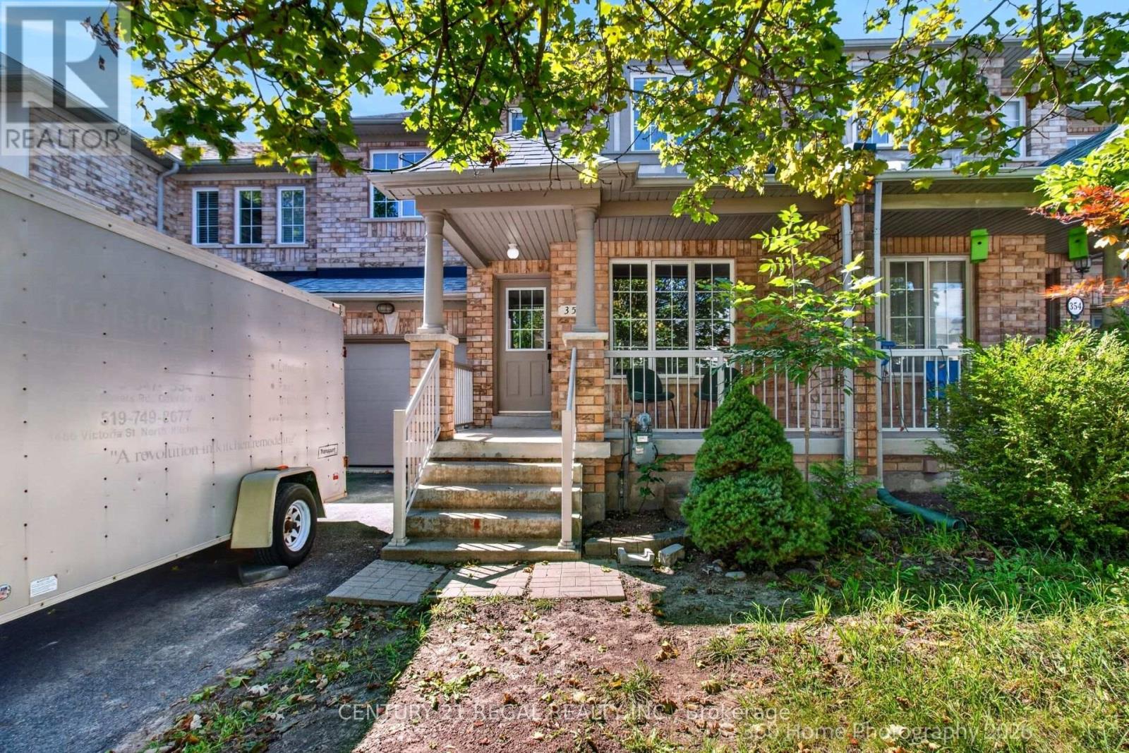 352 Flagstone Way, Newmarket, Ontario  L3X 2R3 - Photo 1 - N13782682